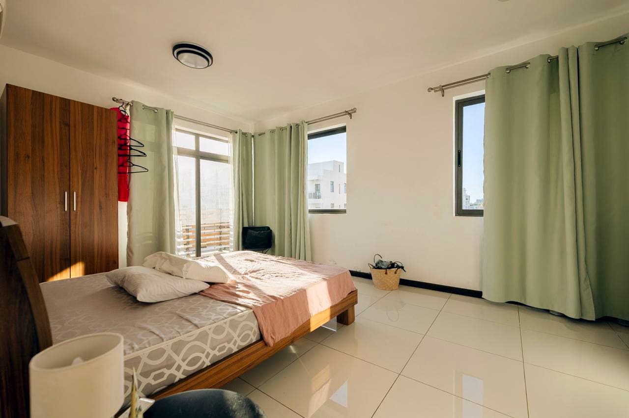 Furnished Apartment in Flic en Flac thumbnail 4