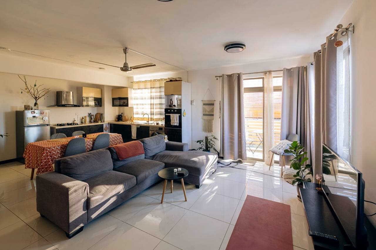 Furnished Apartment in Flic en Flac thumbnail 7